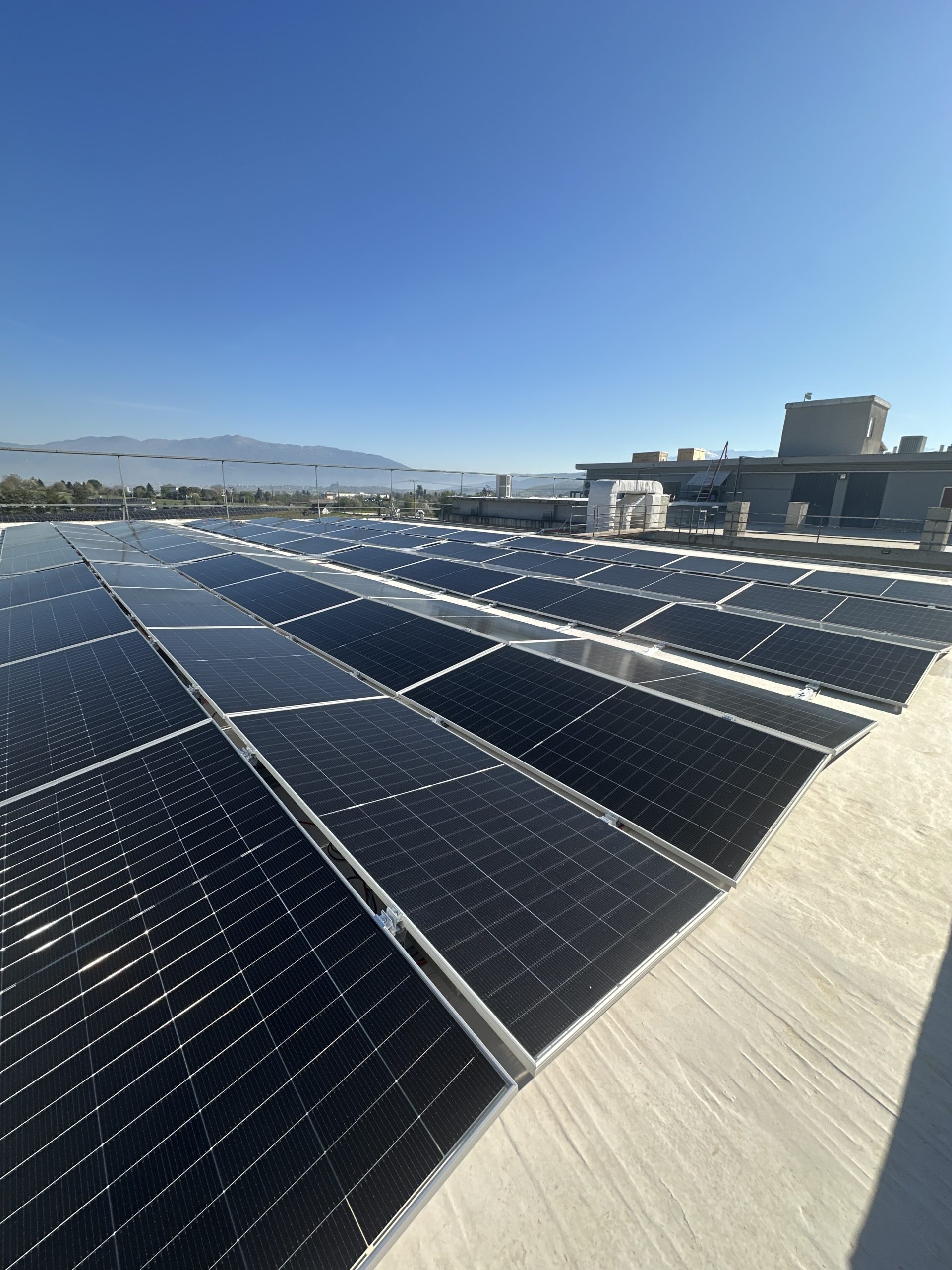 HELP Pharmaceutical Industry – 300kW Photovoltaic System with Net Billing & Zero Feed-In